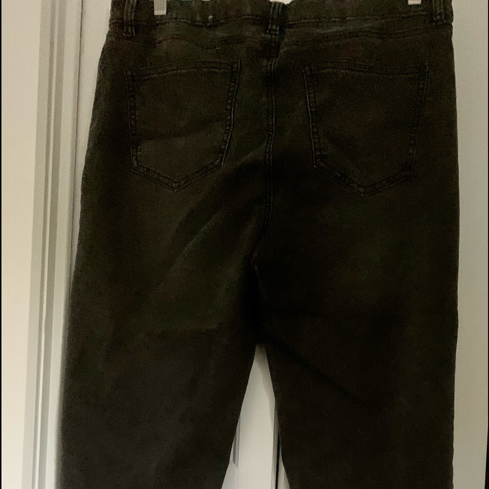 Jeans - Picture 3 of 3